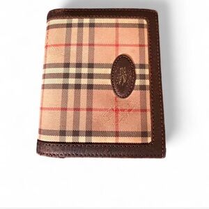 Vintage Burberry Wallet With Kisslock